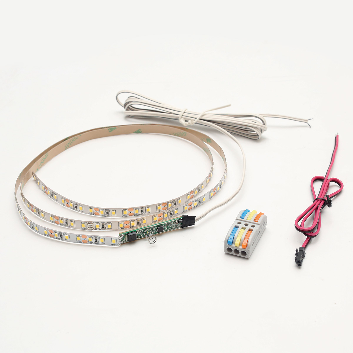 Лента светодиодная SMD2835 с сенсор. выкл.,(холодный), 36Вт(12Вт/м), 12В, 3м х8 мм, каб. пит. 2м и кон.813, 120LED/м,1080Лм/м, IP2