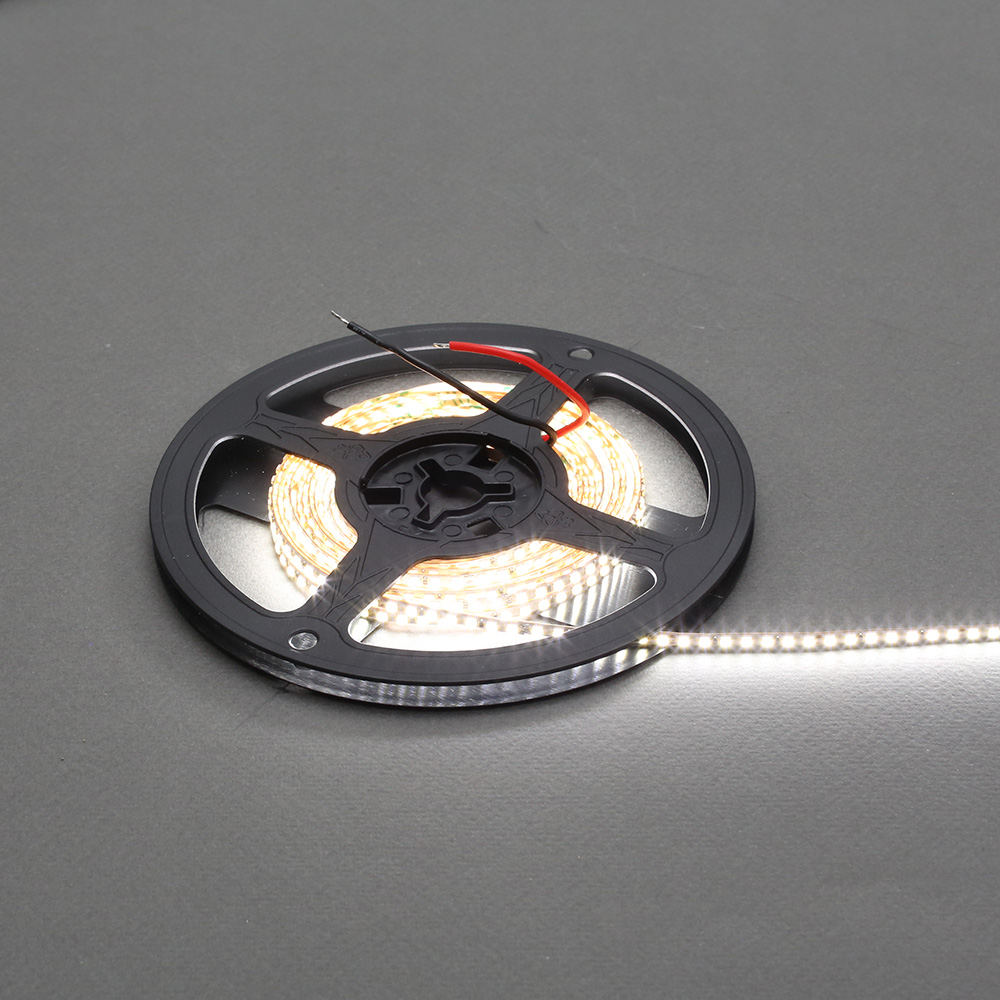 Светодиодная лента SMD2216, 238 LED/м, 7,2Вт/м, 24В, CRI90, 800-900Лм./м 5000х2,8 мм, IP20, 4817 - 5167К (белый/pure white)