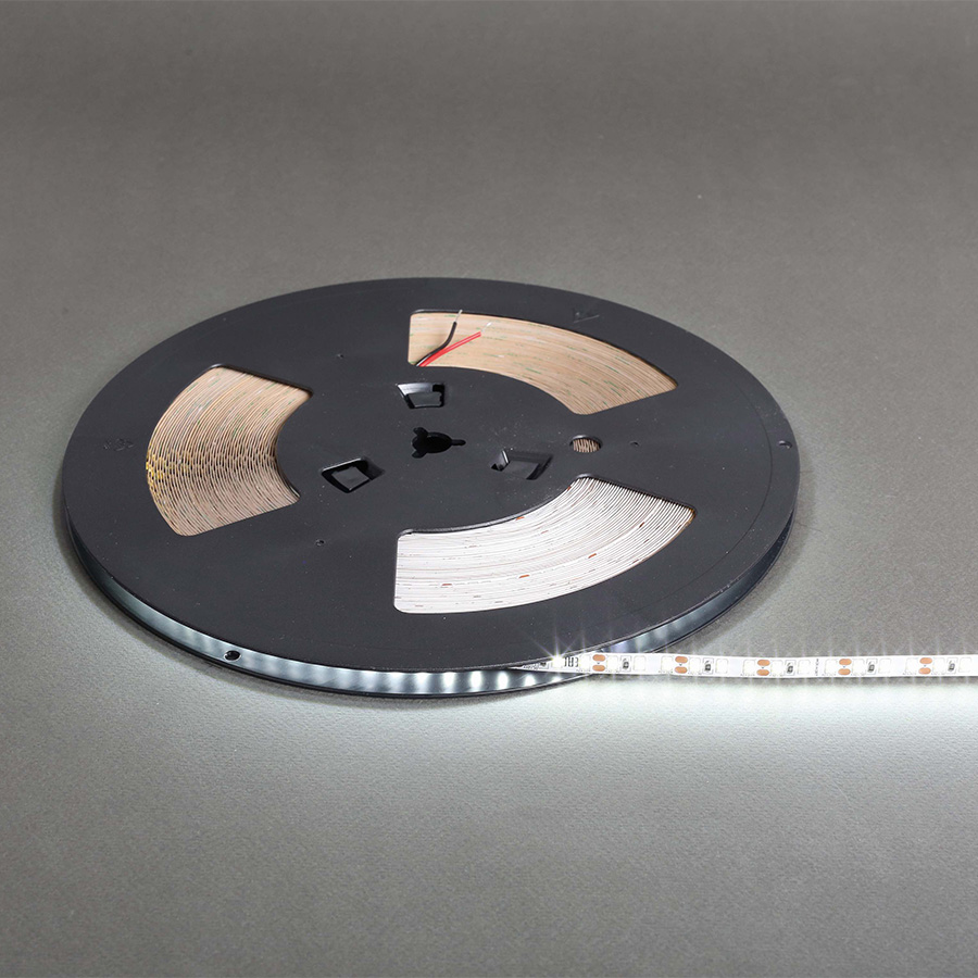 Лента светодиодная SMD2835, 120 LED/м, 12Вт/м, 12В, 960-1080Лм./м. IP 20, 6000-6500К (хол. белый) ,катушка 30м, ширина ленты 8 мм